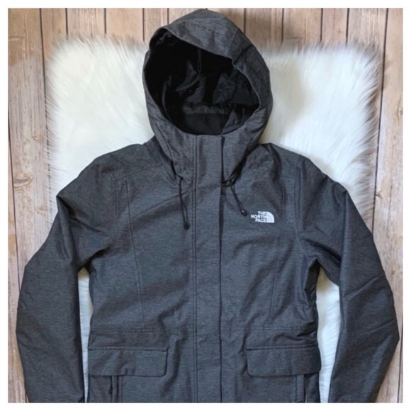 North Face Jacket - Picture 1 of 9